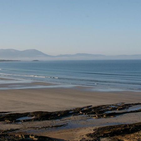 Ballyheigue Guesthouse Heirhill Bagian luar foto