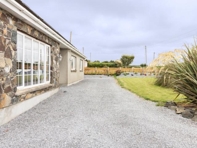 Ballyheigue Guesthouse Heirhill Bagian luar foto